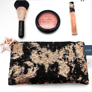 New Mac Sprinkle of Shine 4 Piece Kit Pink with brush, gloss, tote and more